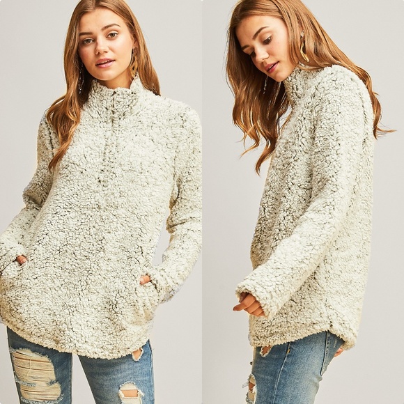 'Millie' Sherpa Pullover - Picture 2 of 4